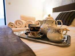 Franov Butique Residence