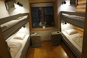 Dalpilen a Great Timber Lodge Middle and Loft Floors