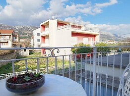 Monika Seaside Apartment