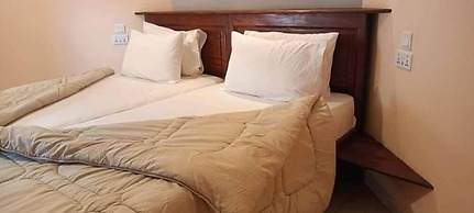 TROPIC GARDEN HOTEL