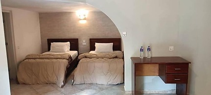 TROPIC GARDEN HOTEL