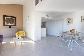 Duplex 2 Chambres -balcon-parking- Carnota2b269