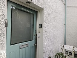 Flat 4 Tower House