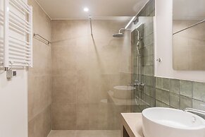 Emper by Zoia Living