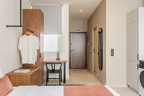 Emper by Zoia Living