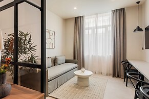 Emper by Zoia Living
