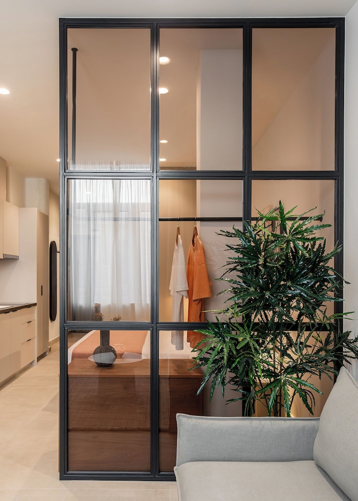 Emper by Zoia Living
