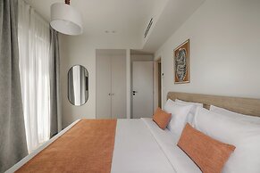 Leon by Zoia Living