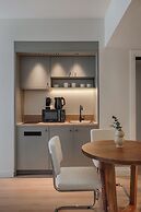 Leon by Zoia Living