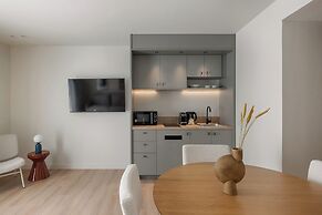 Leon by Zoia Living