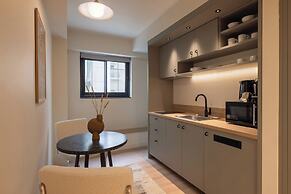 Leon by Zoia Living