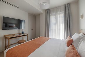 Leon by Zoia Living