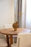 Leon by Zoia Living
