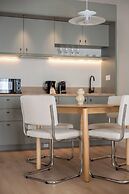 Leon by Zoia Living