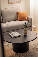 Leon by Zoia Living