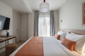 Leon by Zoia Living