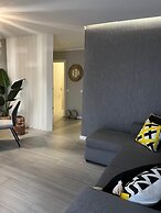 Faro Modern by Homing