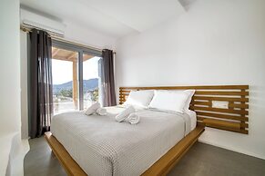 KK Mykonos Village