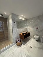 KK Mykonos Village