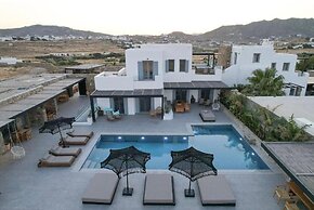 KK Mykonos Village