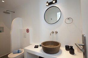 KK Mykonos Village