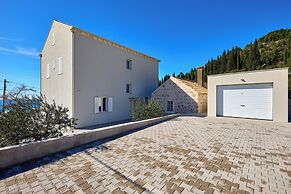 Hedera Estate, House Hedera III