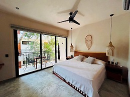 Jungle View Studio S19 Private Balcony Hammock Pool
