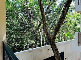 Jungle View Studio S19 Private Balcony Hammock Pool