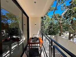 Pool Peaceful Escape Cozy Jungle Studio S12