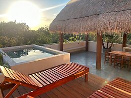 Pool Rooftop Gym Tulum 2BR Penthouse A5
