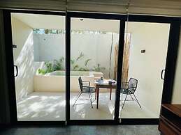 Jungle View Studio S11 Private Jacuzzi Pool