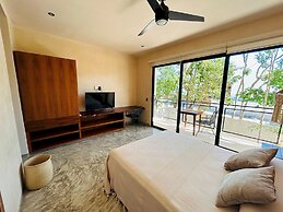 Jungle View Studio S13 Pool Private Balcony