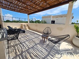 Jungle View Studio S13 Pool Private Balcony