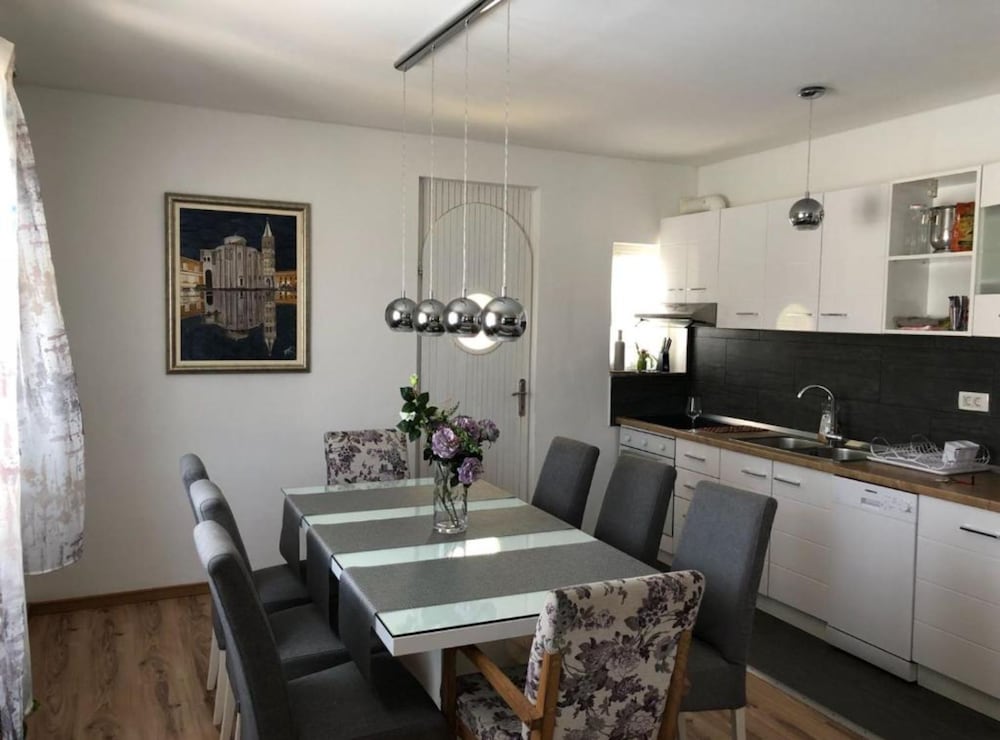 Holiday House Franov