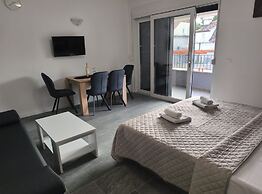 Apartments Tourist Port