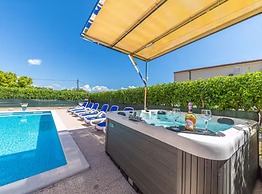 Villa M. Family & Pool