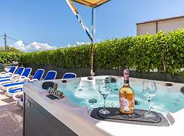 Villa M. Family & Pool