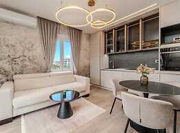 Luxury Apartments & Suites Dijan