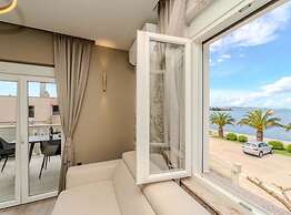 Luxury Apartments & Suites Dijan