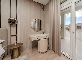 Luxury Apartments & Suites Dijan