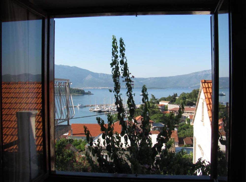 Comfort Apartments Lumbarda
