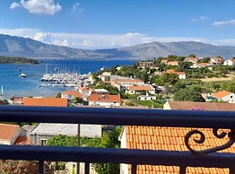 Comfort Apartments Lumbarda
