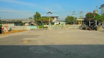 charinsup hotel
