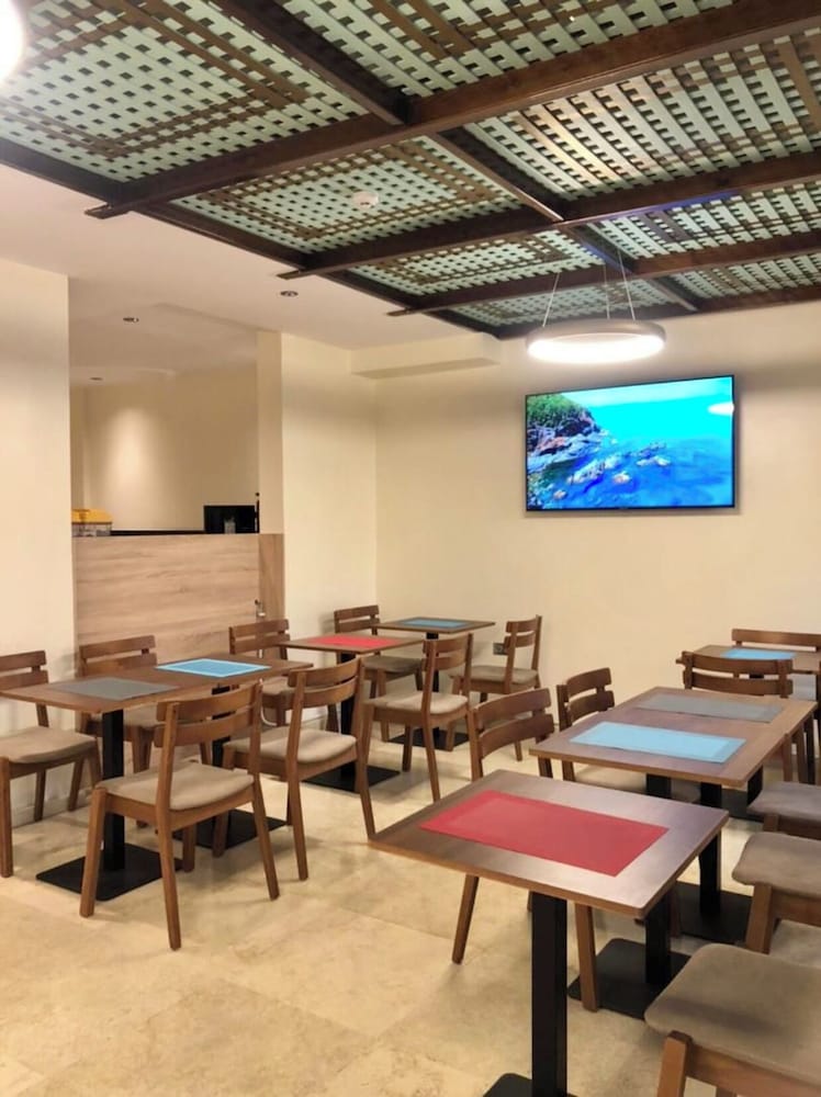 Star Inn Hotel Aeroport