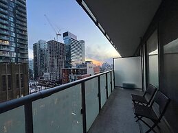 Harbourfront West at City Centre