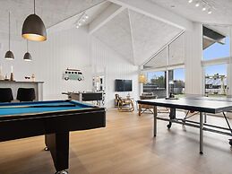 5 Star Holiday Home in Bogense