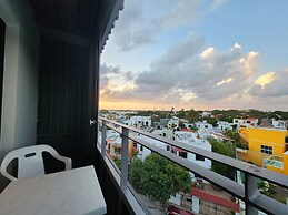 Torre Yaxche Urban Center