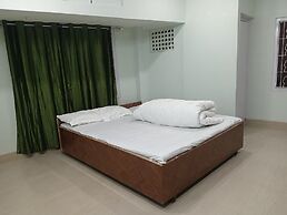 Mayra Lodge