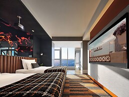 SEYA Panoramic Hotel - Chongqing Cloud Eye - Managed by SEYA GROUP