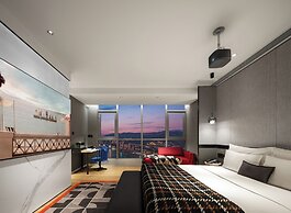 SEYA Panoramic Hotel - Chongqing Cloud Eye - Managed by SEYA GROUP
